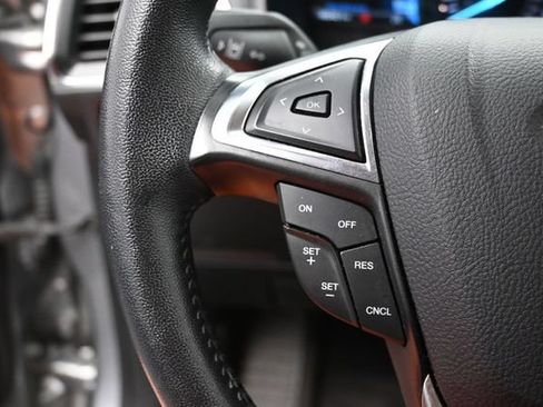 Used 2024 Ford Edge Titanium AWD/4WD image 20
