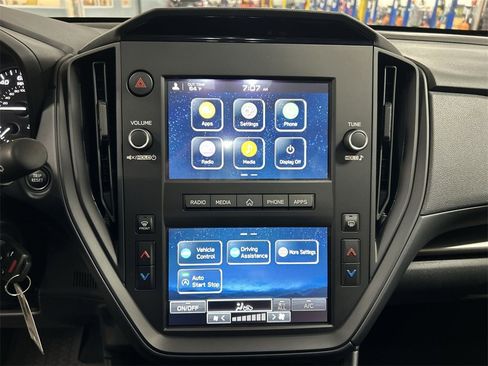 Certified 2025 Subaru Impreza 2.0i image 20