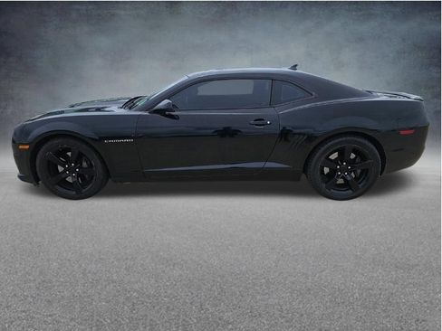 Used 2010 Chevrolet Camaro SS w/ RS Package RWD image 5