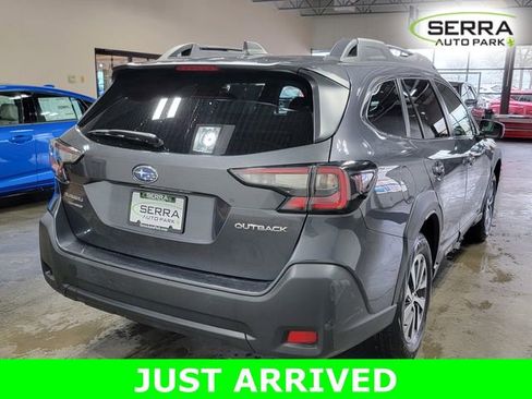 Certified 2023 Subaru Outback Premium AWD/4WD image 5