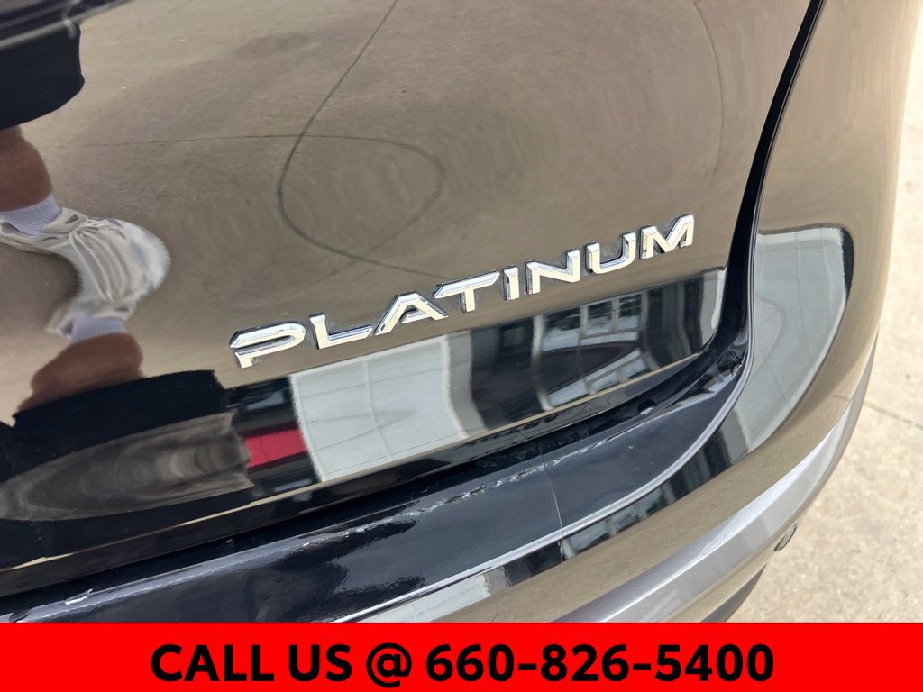 Certified 2025 Toyota Crown Platinum AWD/4WD image 16