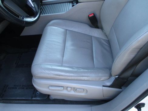 Used 2011 Honda Pilot EX-L image 5