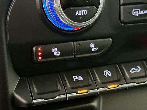 Used 2021 GMC Sierra 1500 Elevation w/ Driver Alert Package I image 20