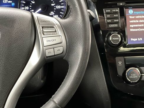 Used 2016 Nissan Rogue SL w/ SL Premium Package image 28