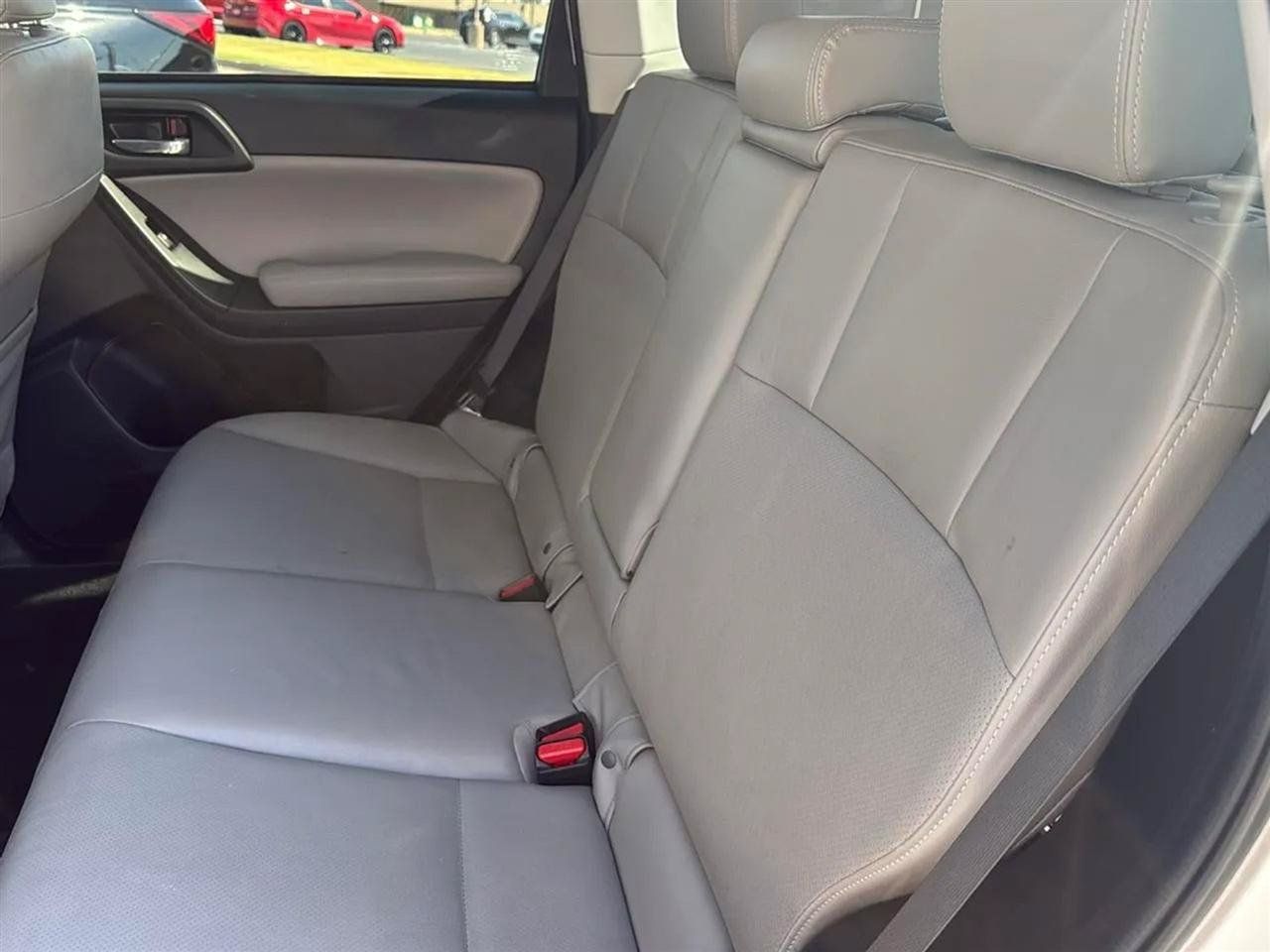 Used 2014 Subaru Forester 2.5i Limited w/ Popular Package #2 AWD/4WD image 43