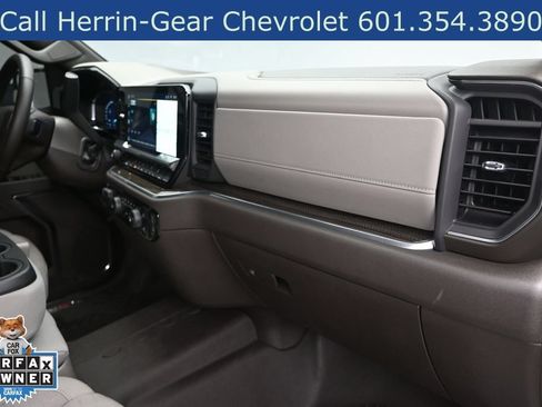 Used 2026 Chevrolet Silverado 1500 LT w/ Z71 Off-Road Package AWD/4WD image 24