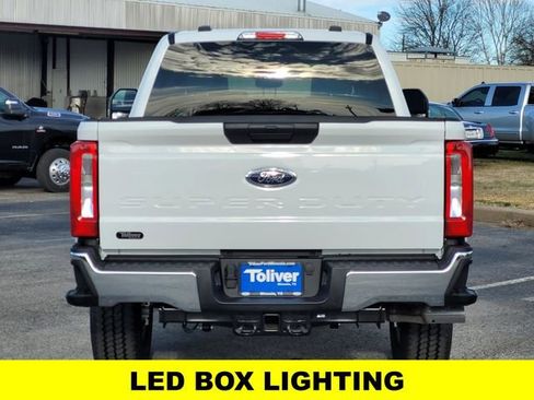 New 2026 Ford F250 XLT w/ FX4 Off-Road Package AWD/4WD image 5