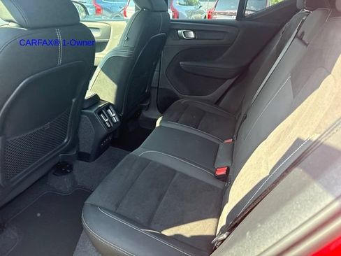 Used 2025 Volvo XC40 B5 Plus w/ Climate Package AWD/4WD image 15