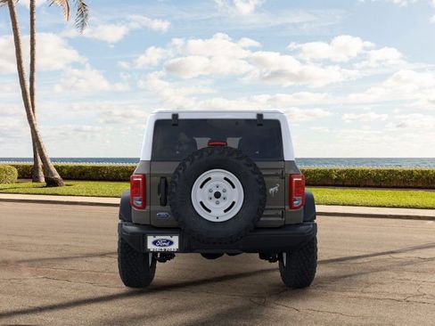 New 2026 Ford Bronco Heritage Edition image 5
