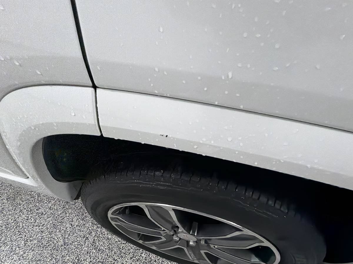 Used 2017 GMC Acadia Denali FWD image 32