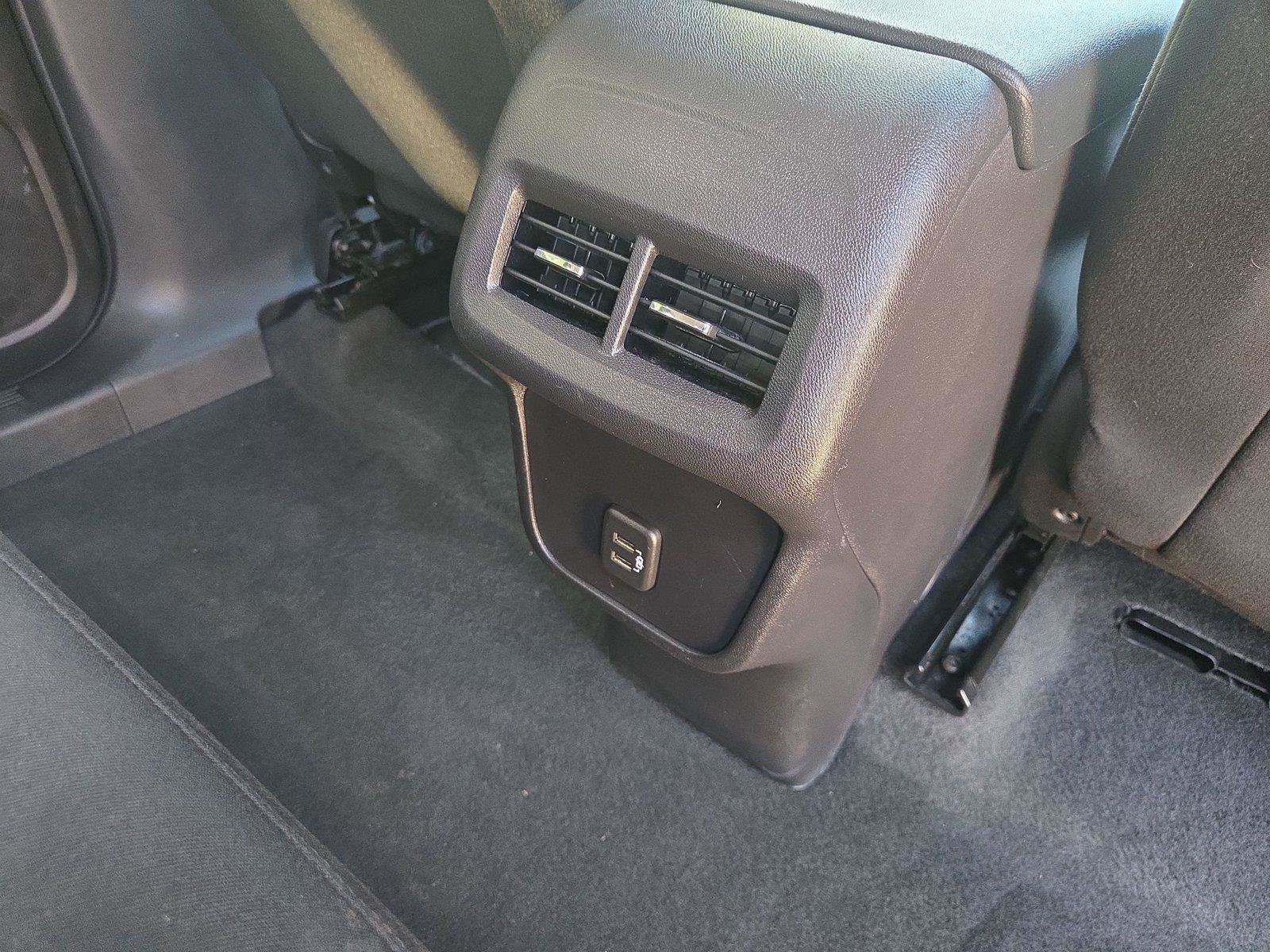 Used 2024 Chevrolet Equinox LT AWD/4WD image 35