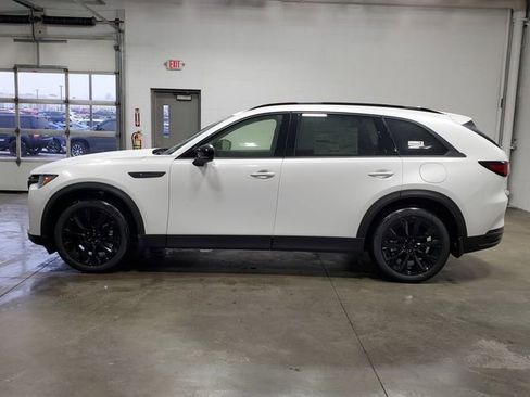 New 2026 MAZDA CX-90 3.3 Turbo w/ Premium Sport Pkg image 7