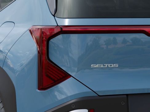 New 2027 Kia Seltos S FWD image 12