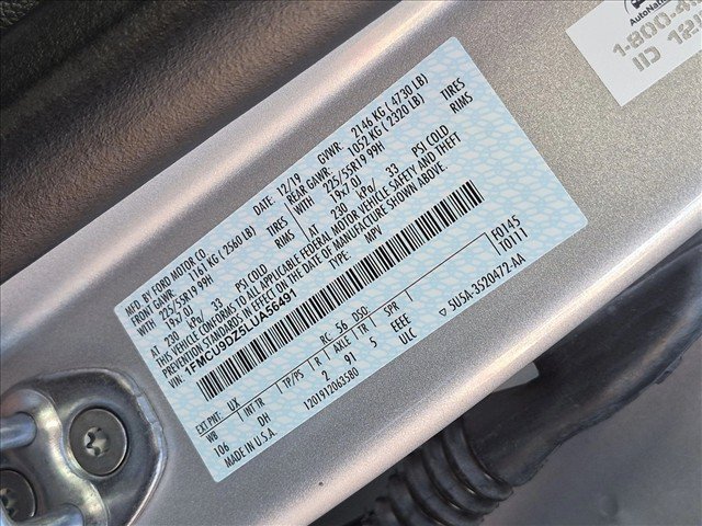 Used 2020 Ford Escape Titanium AWD/4WD image 25