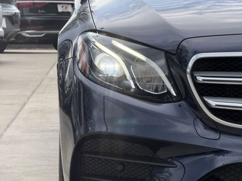 Used 2020 Mercedes-Benz E 350 4MATIC Sedan image 11