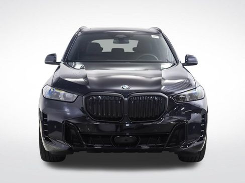 New 2026 BMW X5 xDrive40i w/ M Sport Package AWD/4WD image 8