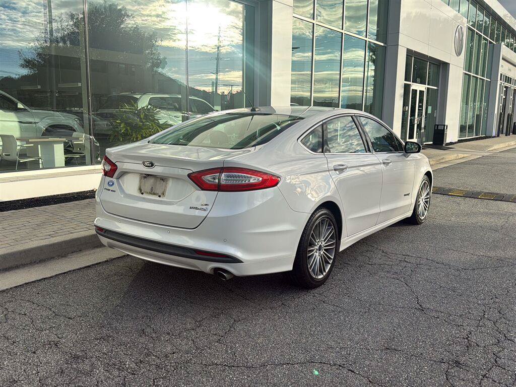 Used 2014 Ford Fusion SE w/ Equipment Group 502A FWD image 7