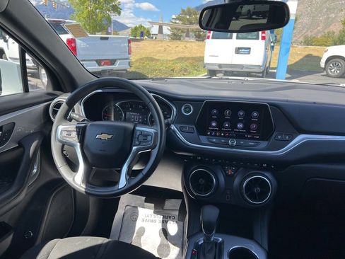 Used 2022 Chevrolet Blazer LT FWD image 22