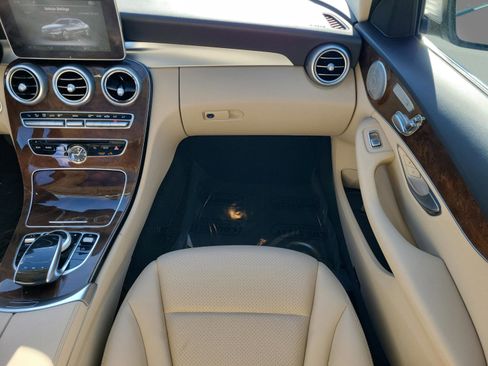 Used 2017 Mercedes-Benz C 300 Sedan image 15