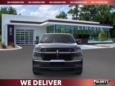 New 2026 Lincoln Navigator Reserve w/ Jet Appearance Package image 6