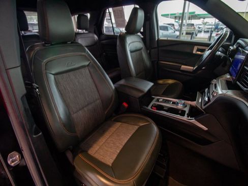 Used 2023 Ford Explorer Timberline w/ Timberline Technology Package image 17
