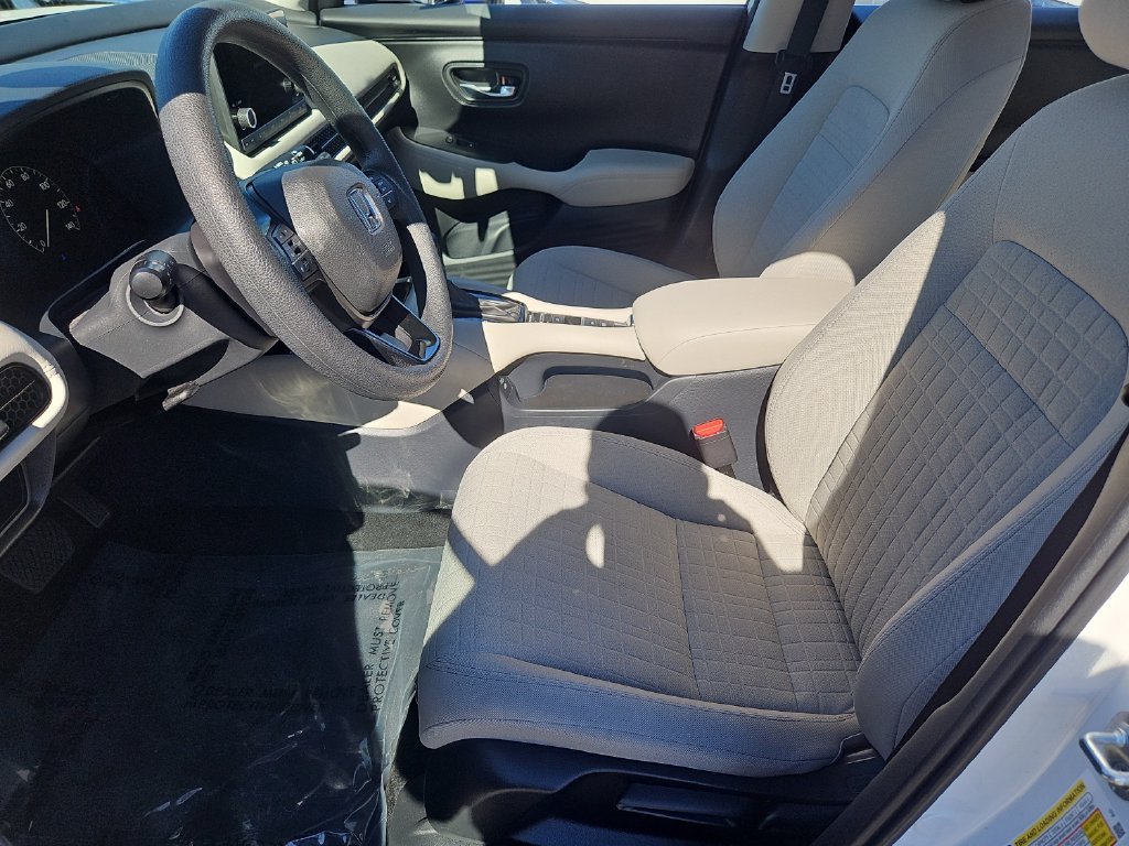 Used 2025 Honda HR-V LX image 25