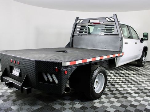 Used 2022 Chevrolet Silverado 3500 W/T w/ WT Fleet Convenience Package image 8