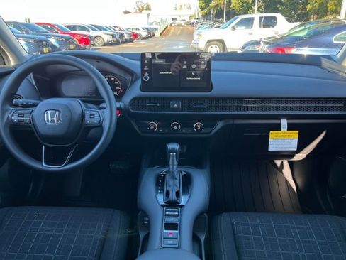 New 2026 Honda HR-V LX image 11