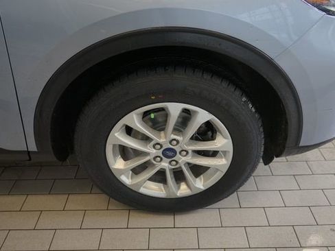 Certified 2022 Ford Escape SE w/ Convenience Package image 15