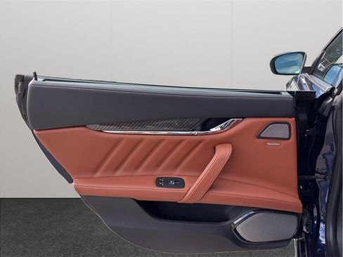 Used 2021 Maserati Quattroporte S GranLusso Q4 image 44