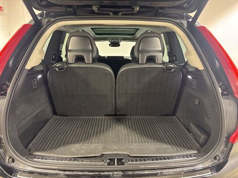 Used 2023 Volvo XC90 B5 Plus w/ Protection Package Premier image 30