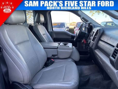 Used 2020 Ford F550 2WD Regular Cab Super Duty image 30