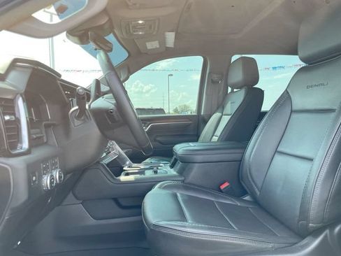 Certified 2024 GMC Sierra 2500 Denali w/ Denali Reserve Package AWD/4WD image 12