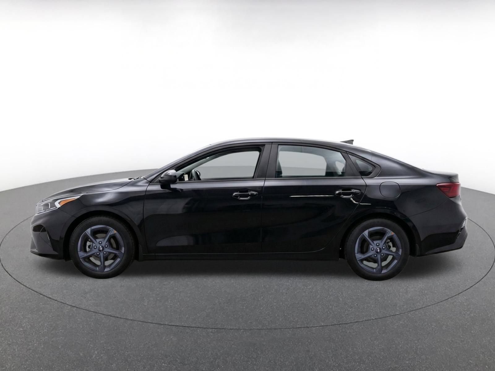 Used 2026 Kia K4 FWD image 4