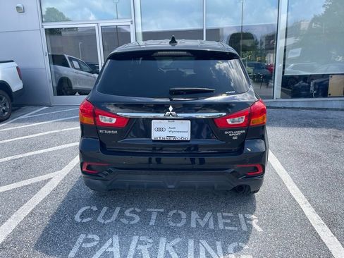 Used 2018 Mitsubishi Outlander Sport SE AWD/4WD image 6