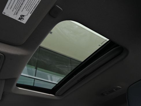 Used 2024 GMC Sierra 2500 Denali w/ Denali Reserve Package image 27