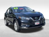 Certified 2022 Nissan Rogue Sport SV image 3