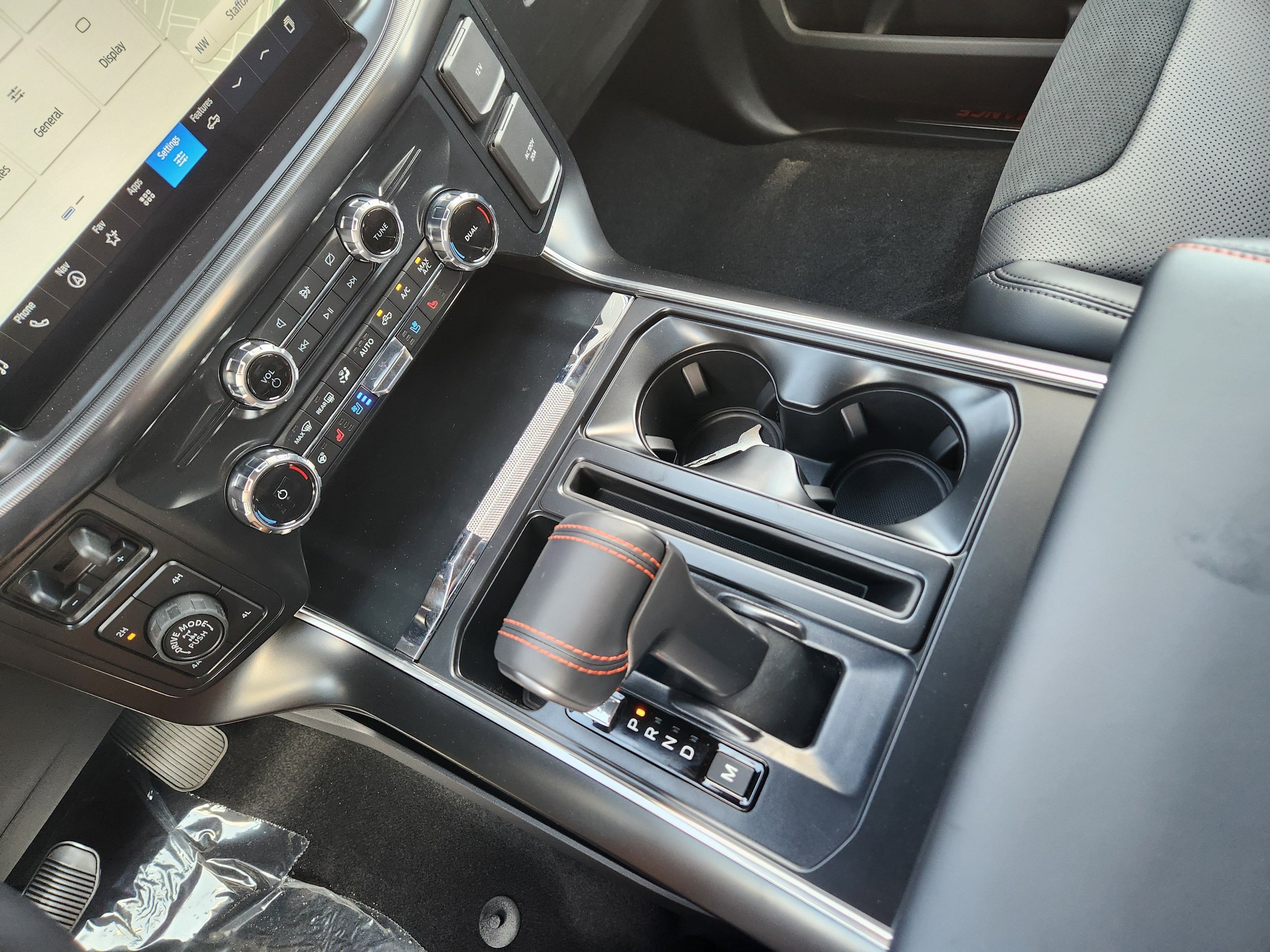New 2026 Ford F150 Raptor AWD/4WD image 15
