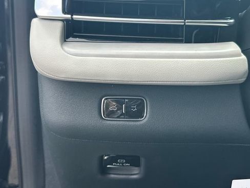 New 2026 Lincoln Navigator Reserve AWD/4WD image 23