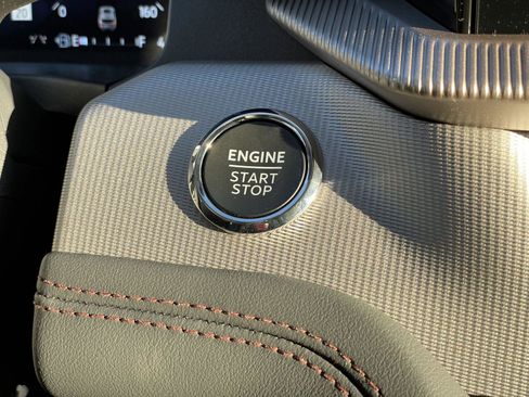 New 2026 Ford Explorer Active w/ Active Comfort Package RWD image 23