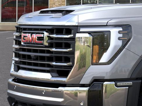New 2026 GMC Sierra 2500 SLT image 13