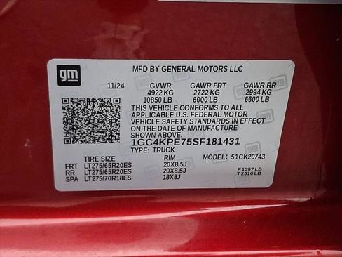Used 2025 Chevrolet Silverado 2500 LTZ w/ LTZ Convenience Package AWD/4WD image 28