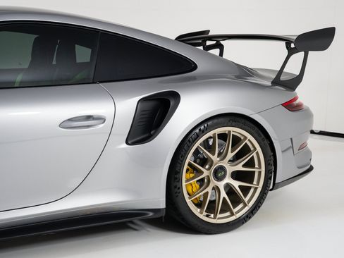 Used 2019 Porsche 911 GT3 RS RWD image 61