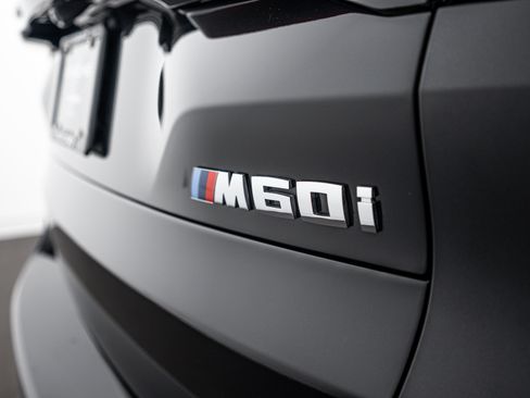 Used 2025 BMW X5 M60i AWD/4WD image 25
