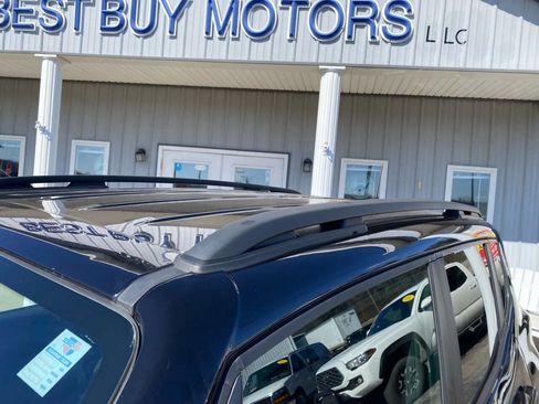 Used 2020 Jeep Renegade Latitude AWD/4WD image 8