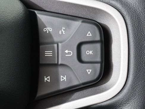 New 2025 Ford Bronco Badlands image 36