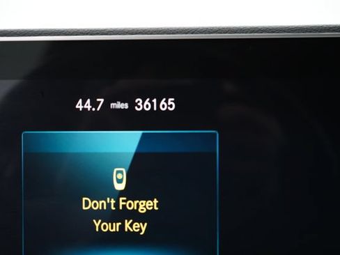 Used 2023 Mercedes-Benz GLS 450 4MATIC image 28