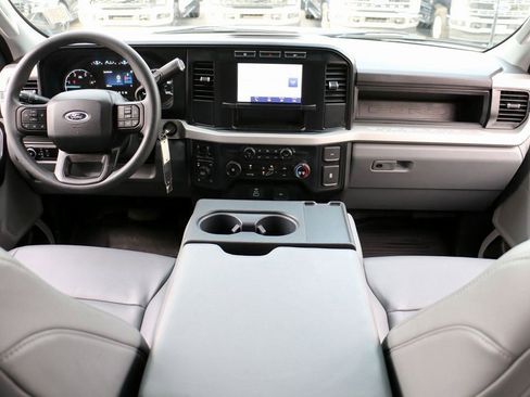 Used 2024 Ford F250 XL w/ XL Off-Road Package image 24
