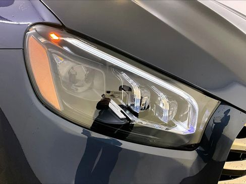New 2026 Mercedes-Benz GLS 450 4MATIC image 16