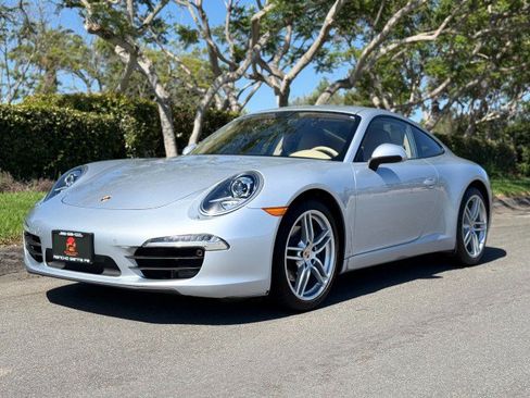Used 2014 Porsche 911 Carrera RWD image 1